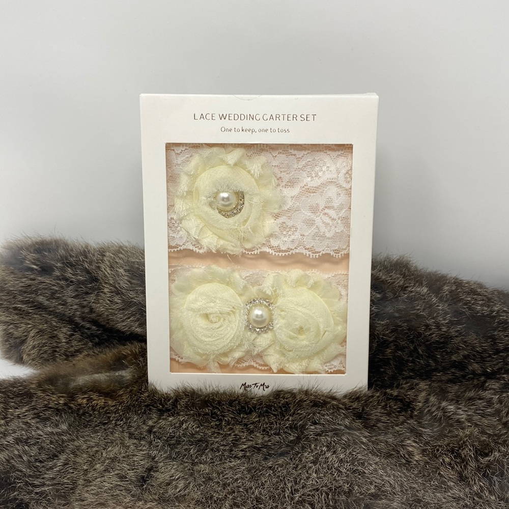 Lace Wedding Garter set for wedding by Miss to Mrs 💍